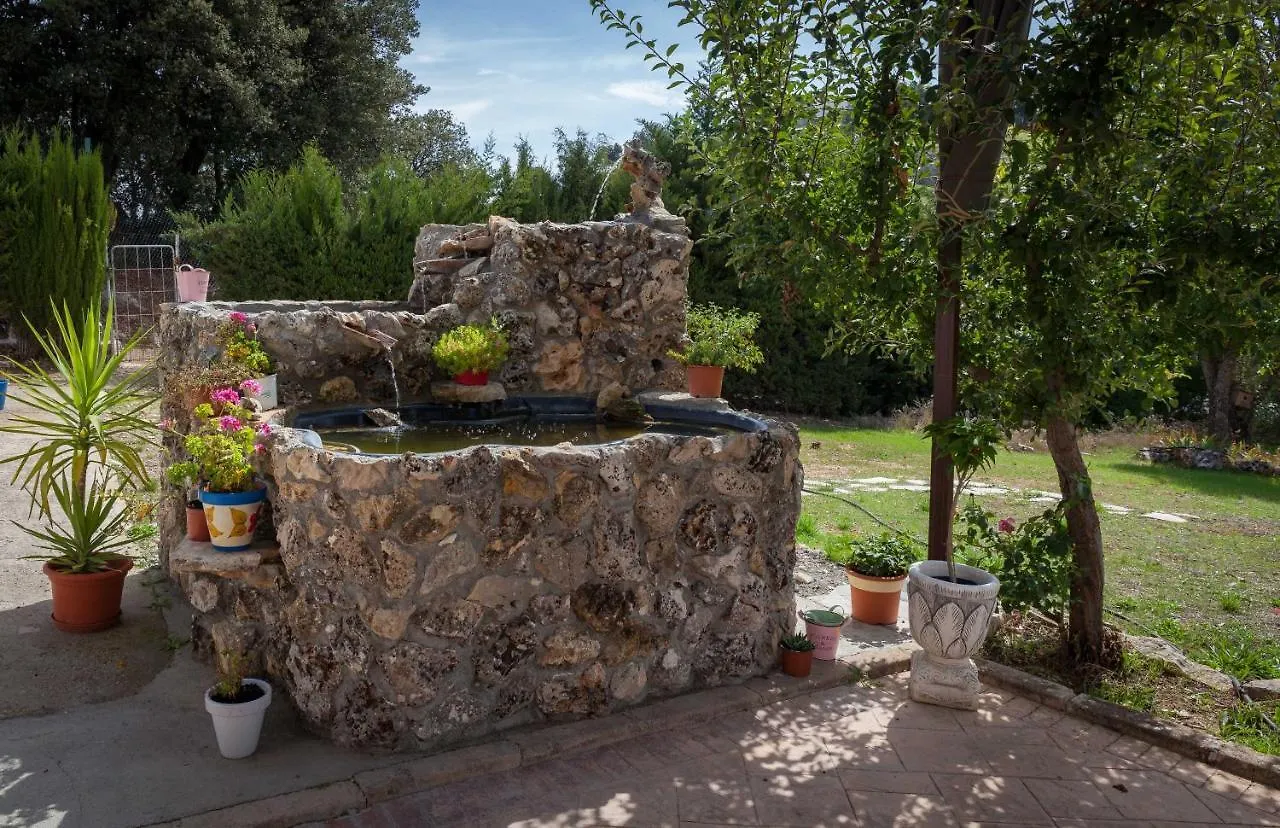 Homestay Casa Rural Rosa Blanca Los Teatinos
