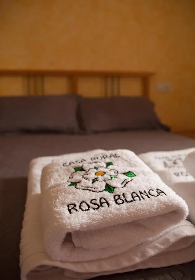 Casa Rural Rosa Blanca Los Teatinos